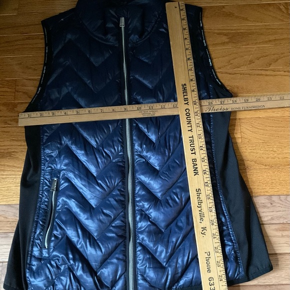 Men’s Calvin Klein Puffer Vest Size Large - Picture 2 of 7